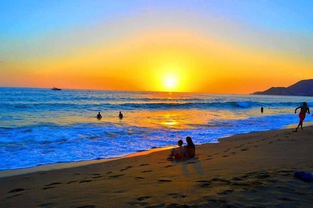 Merlin Beach Park Hotel Tosmur エクステリア 写真